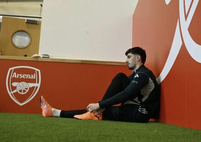 TA：阿森纳内部期待哈弗茨成为球队9号位问题的解决方案