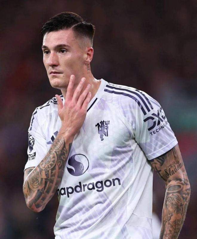 谢什科：我基本不碰社交媒体，尤其来到曼联之后