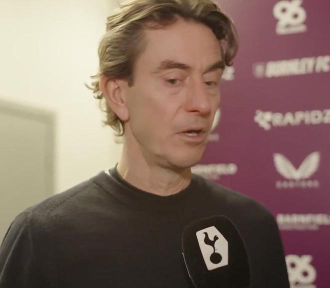 弗兰克:没拿3分令人沮丧,现在唯一要做的就是继续低头努力 弗兰克:没拿3分令人沮丧,现在唯一要做的就是继续低头努力