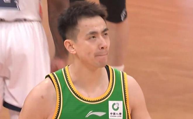 辽宁不敌山东3连败 高诗岩14+5+4+5断赵继伟12+7+6