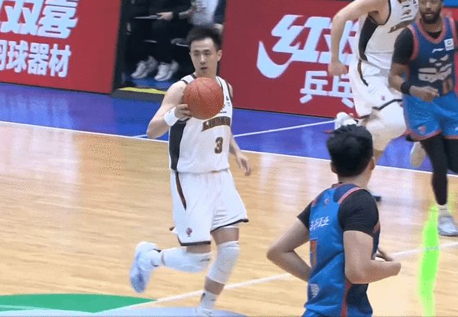 一胜难求！四川52分惨败遭20连败 辽篮换帅结束4连败