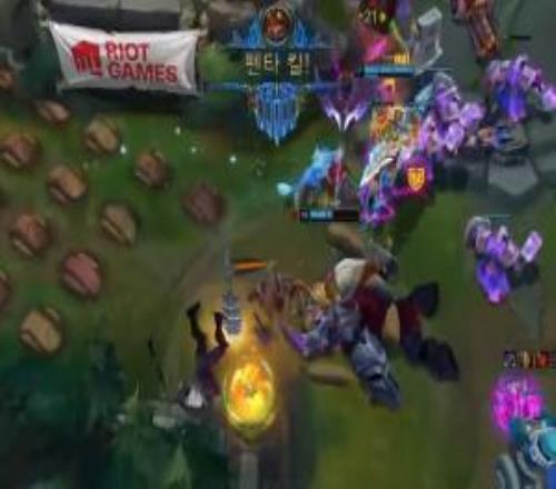 Oner皇子五杀是一级赛区历史首次该英雄五杀，也是全球赛事第三次