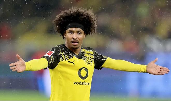 图片报:阿德耶米续约只接受加入解约条款,金额或达8000万欧 图片报:阿德耶米续约只接受加入解约条款,金额或达8000万欧