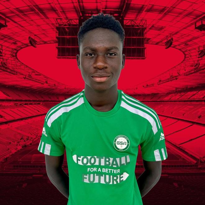 官方：拜仁从冈比亚租借18岁前锋巴拉-萨波科-恩迪亚耶