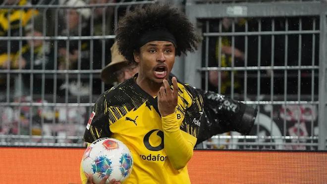 英媒：多特打算冬窗卖阿德耶米，曼联枪手巴萨均有意