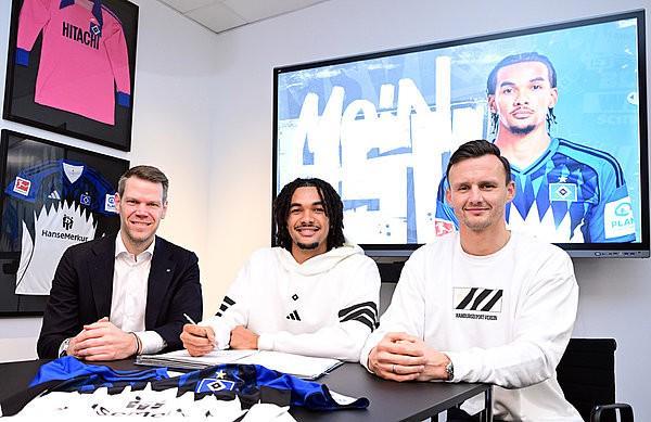 官方：南安普顿前锋达米恩-唐斯租借加盟汉堡