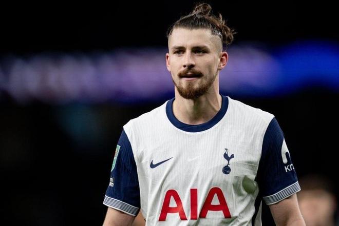 和罗马抢人，迪马济奥：莱比锡也有意热刺后卫德拉古辛