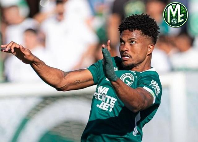 记者：中国俱乐部正在谈租借戈亚斯26岁中卫卢卡斯-里贝罗