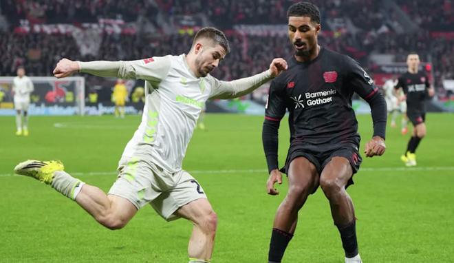 巴代鼓掌挑衅裁判，罗尔费斯：那一刻我真想把他的手绑起来