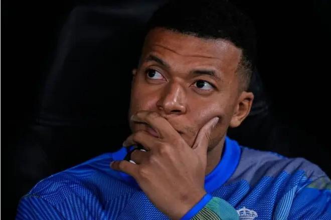 马卡：姆巴佩周末出战阿拉维斯存疑，皇马可能11人缺席