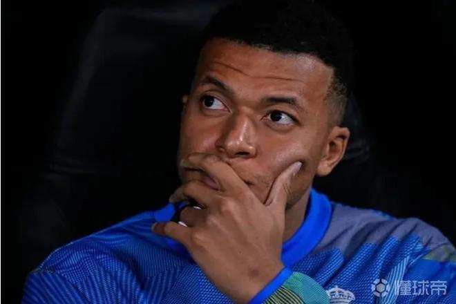 马卡:姆巴佩今日在健身房进行单独训练,力求能赶上下轮联赛 马卡:姆巴佩今日在健身房进行单独训练,力求能赶上下轮联赛