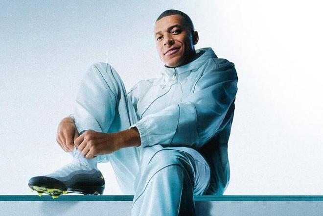 RMC：耐克正和姆巴佩谈续约，现有合同将在2026年夏天到期