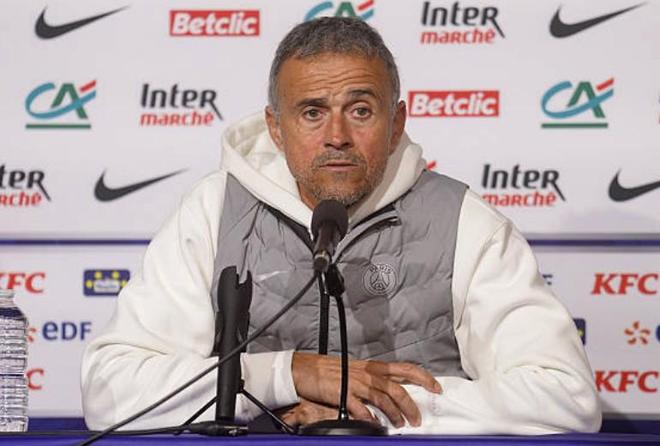 恩里克：这场比赛对登贝莱有帮助；我们希望继续赢得更多奖杯