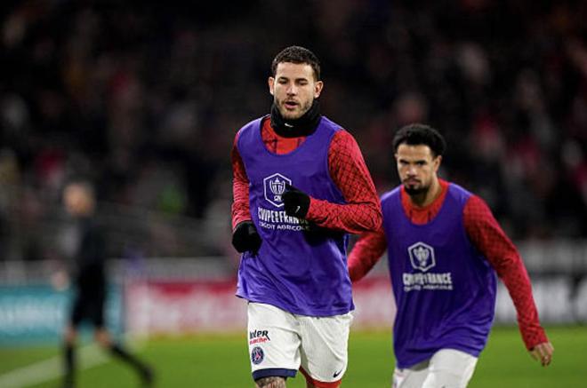 卢卡斯：人们往往意识不到为了赢得奖杯需投入多少精力和努力