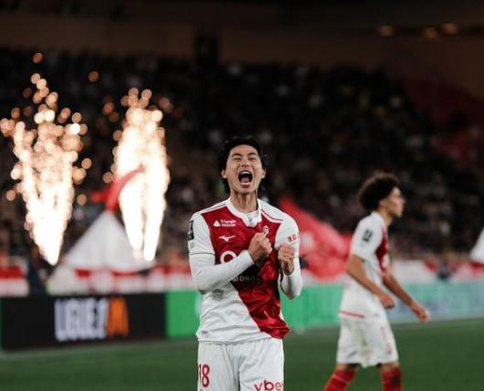 南野拓实遭遇重伤，法甲官方送祝福：希望他能赶上世界杯