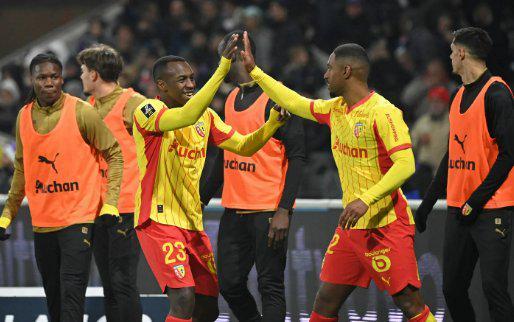 朗斯锁定法甲半程冠军