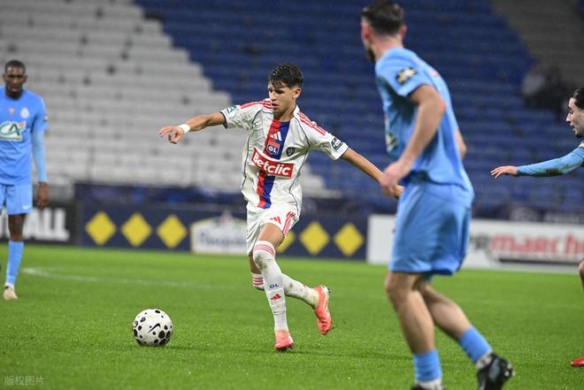 法甲：摩纳哥实力强劲，里昂联赛前五排名难保？摩纳哥VS里昂