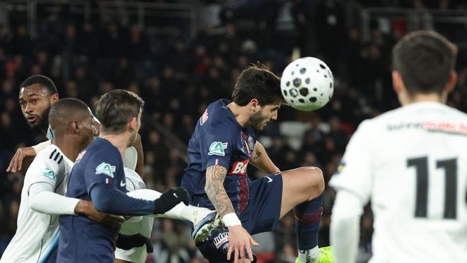 一场0-1，爆出大冷门，大巴黎轰然出局，恩里克缔造12年耻辱纪录