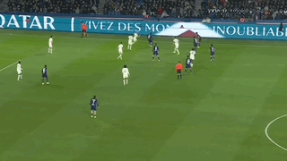 法甲：登贝莱双响 巴黎3比0暂登顶