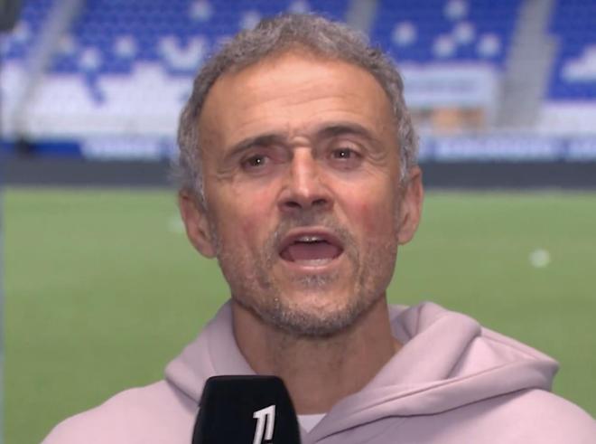 恩里克：巴尔科拉的进球让我们解脱；维蒂尼亚是世界前二中场