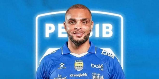 前巴黎圣日耳曼后卫加盟印尼豪门