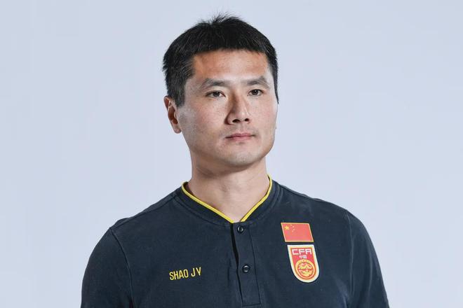 30岁以上国脚将大批淡出？邵佳一或将推动青春风暴，他能成功吗？