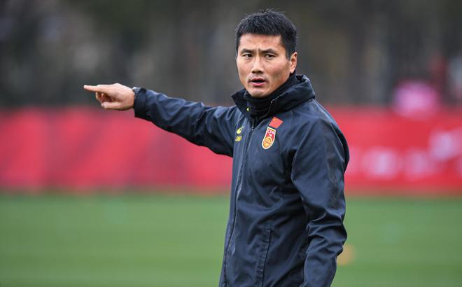 邵佳一首秀时间敲定，新国足大换血，00后挑大梁，武磊或将淡出