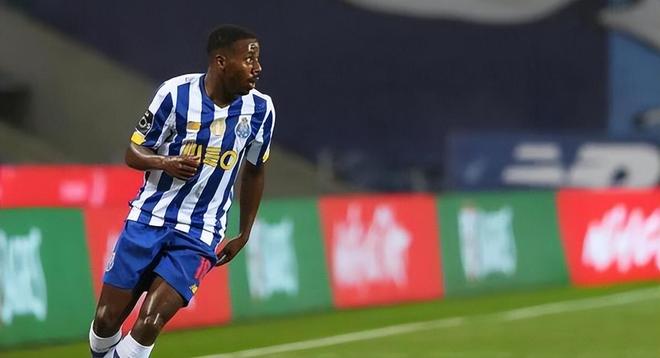 喜讯！首位公开发声力挺邵佳一的归化国脚诞生，直言他能带好国足