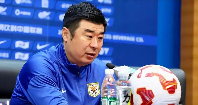 国足青训为何不如日本？前国脚：两环节差距大最大敌人是自媒体