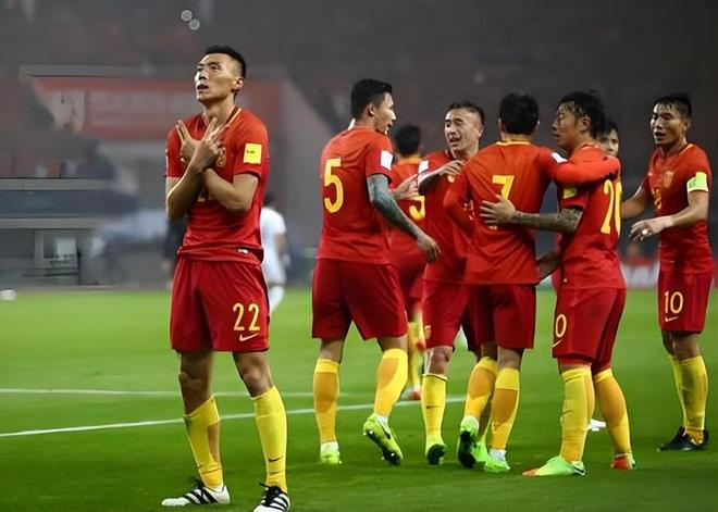 中国U15男足东亚杯战平韩国！小将梅西附体造点，赢得点赞