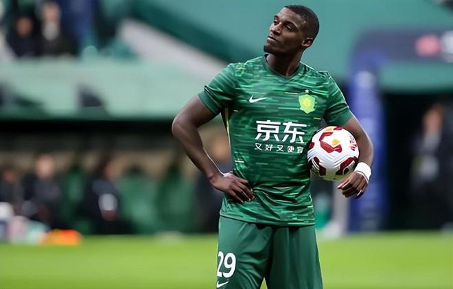 意外！法比奥曾主动要求归化入籍为国足出战，为何足协却没回应