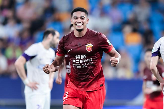 邵佳一重用归化！中后场双核，李可有望回归，侯永永待考察