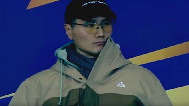 知情人：邵佳一对外三缄其口因自身压力大且面临组织纪律约束