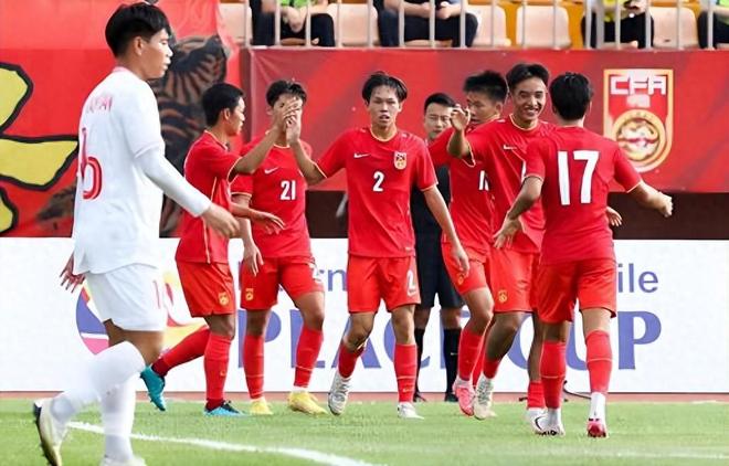 亚足联这个决定！提前解决邵佳一执教国足首个燃眉之急，引发热议