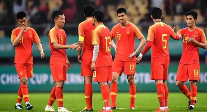 喜讯！不是颜骏凌也不是韦世豪，他将成首位解锁国足百场的90后