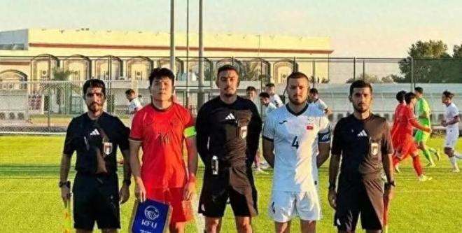 1-0绝杀！恭喜中国队！王钰栋破门+热身赛豪取2连胜，球迷欢呼