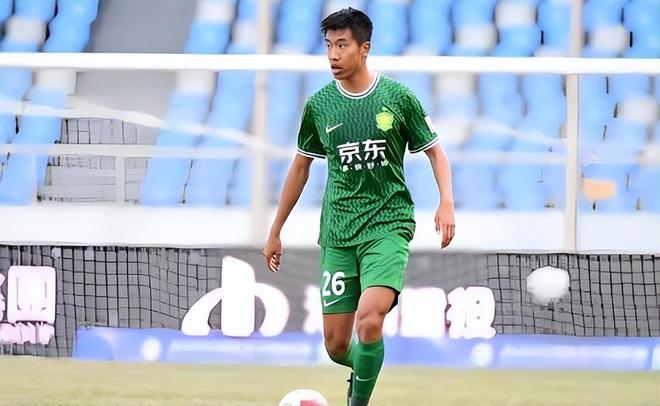 国安队球迷一直看不上的球员，多任主帅却都把他当成宝，引发热议