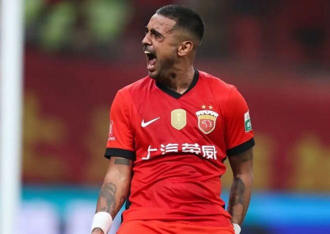 国足梦碎？中超巨星婉拒归化：我太老了，没考虑入籍，以后再说吧