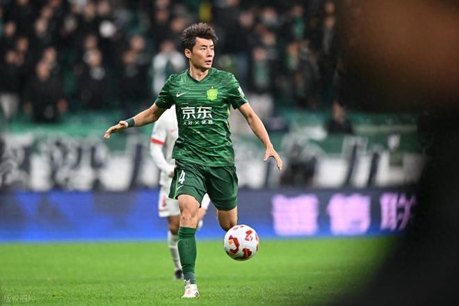 邵佳一谜之操作！上赛季拒绝李磊加盟西海岸，如今却招募他进国足