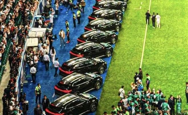 夺冠送车送房？足坛真实案例又让国足汗颜：承诺时隔27年也要兑现