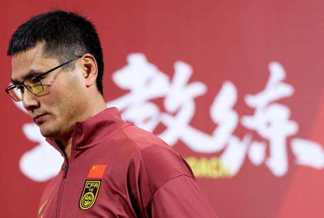 国足新帅邵佳一谈带队目标：找回信心 冲击世界杯