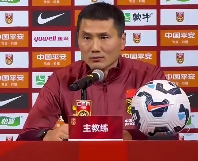 期待！邵佳一执教国足后首次公开亮相：2细节堪比里皮！