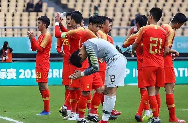 喜讯！U23国足与伊拉克的比赛没开踢，两位久违强援终于携手复出