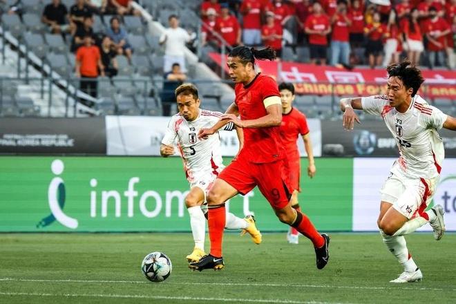 29岁张玉宁当选国足新队长！为国效力10年45场7球 18强赛破门落泪