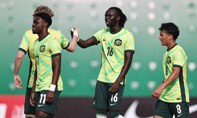 2-1！U23亚洲杯首场逆转诞生，国足vs伊拉克倒计时，战术阵型曝光