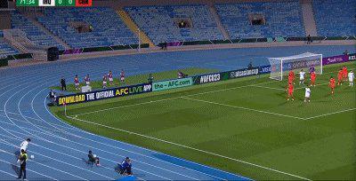 【早报】门将立功!U23国足0比0闷平伊拉克 【早报】门将立功!U23国足0比0闷平伊拉克