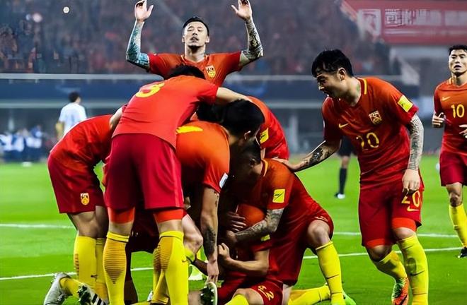 他曾代表韩国国奥出战，归化入籍后为何从未进过国足，引发热议