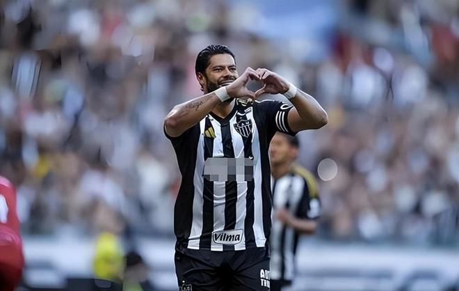 终于等到你！上港冬训迎来久违外援锋霸回归，曾是球队夺冠功臣