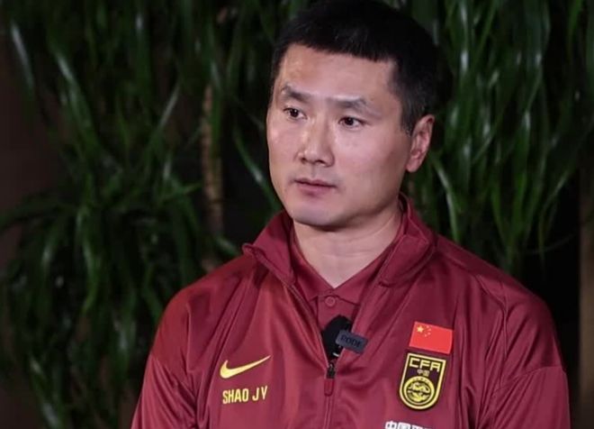 邵佳一胆真大！确立国足备战目标，与足协唱反调，回归里皮路线？