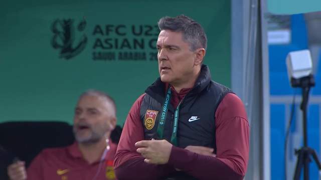 U23看不上，邵佳一慧眼识珠 朱鹏宇前往国足集训 大连1年出4国脚